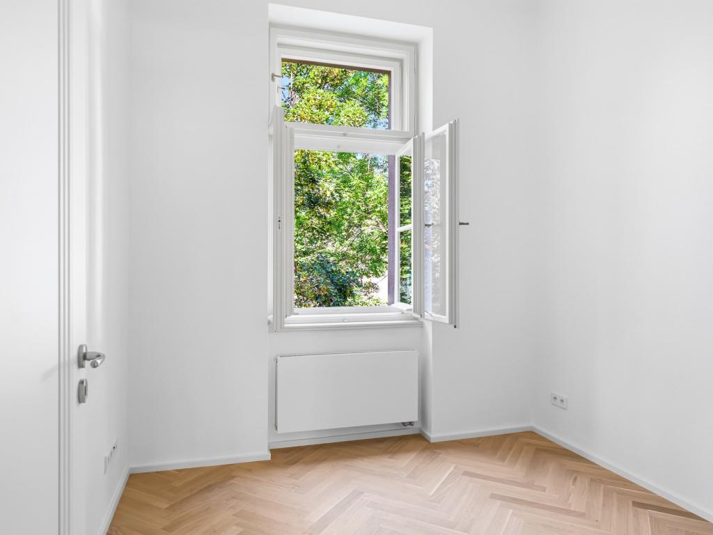 Listing 3