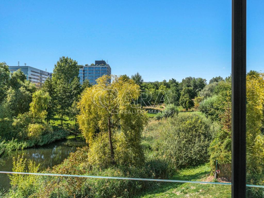 Pronájem bytu 5+kk 107 m2, Praha – náhled fotky 15