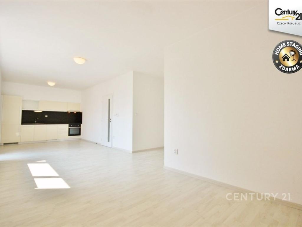 Pronájem bytu 1+kk 40 m2