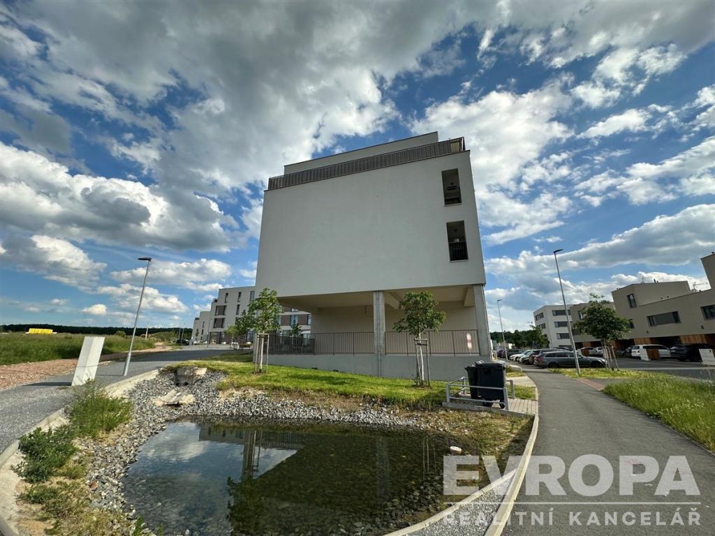 Pronájem bytu 2+kk 70 m2