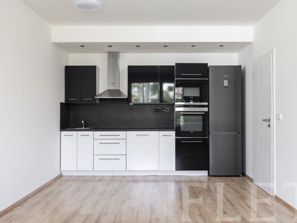 Pronájem bytu 2+kk 56 m2