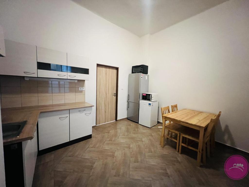 Pronájem bytu 2+1 100 m2