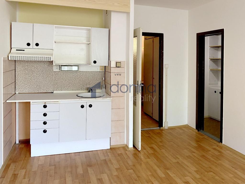 Pronájem bytu 1+kk 29 m2