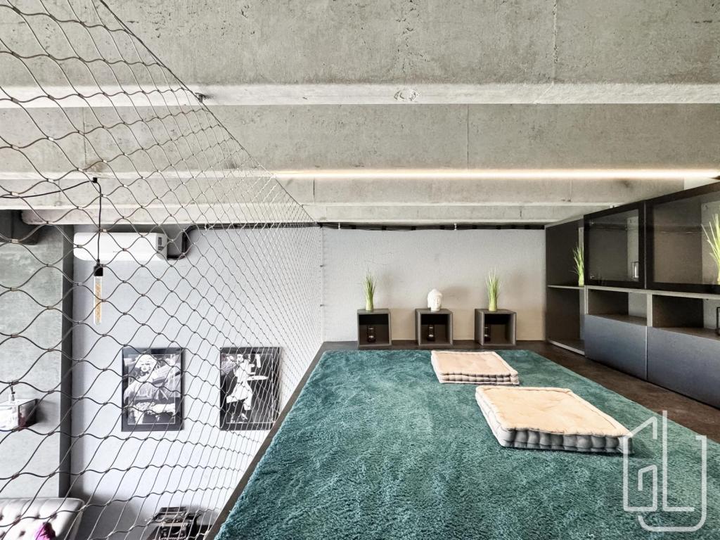 Pronájem bytu 2+kk 65 m2, Praha – náhled fotky 17