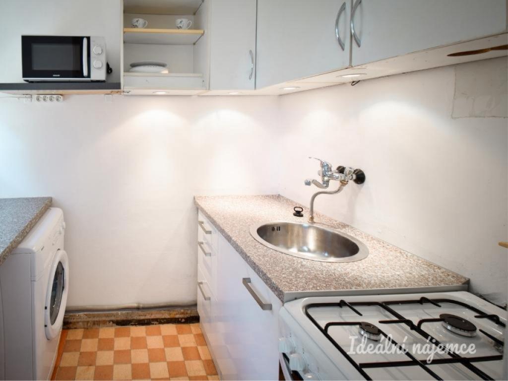 Pronájem bytu 1+kk 24 m2