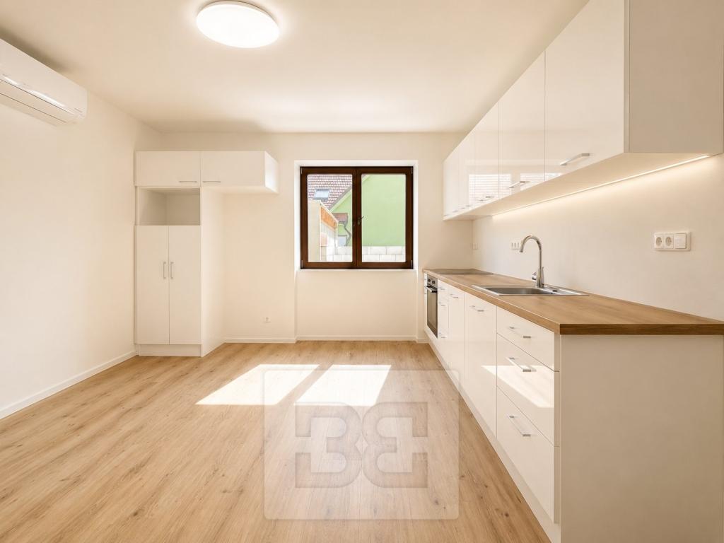 Pronájem bytu 2+1 65 m2