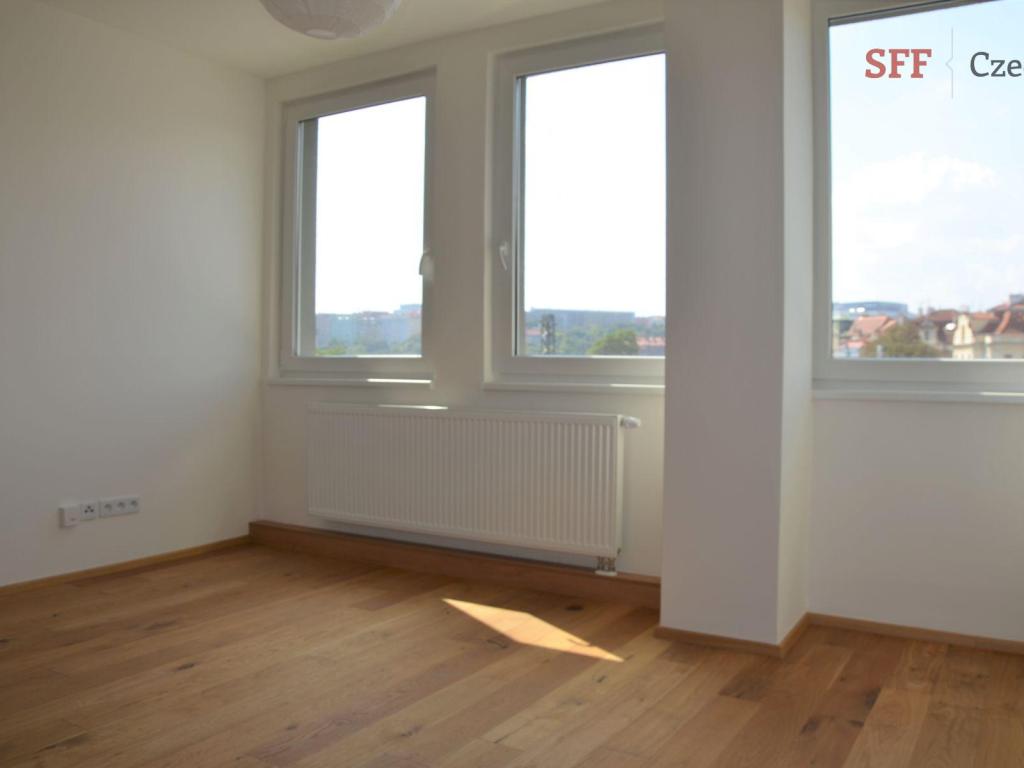 Pronájem bytu 1+kk 27 m2