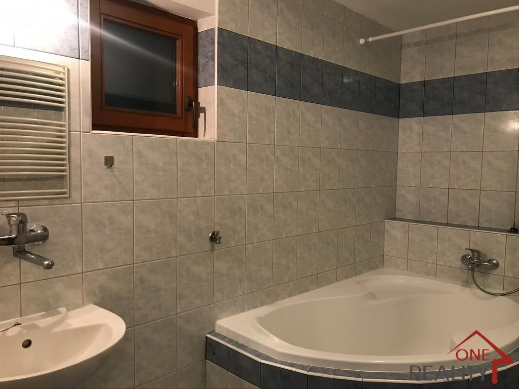 Pronájem bytu 3+kk 68 m2, Pozlovice – náhled fotky 12