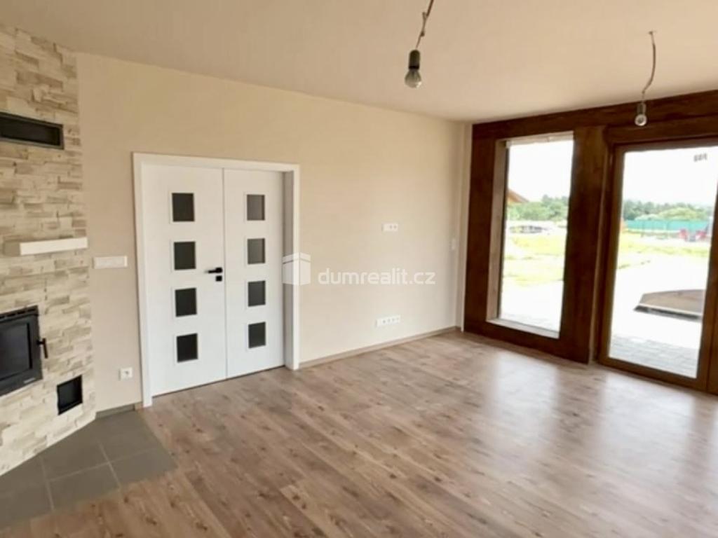 Prodej domu 120 m2, Zvěstov – náhled fotky 9