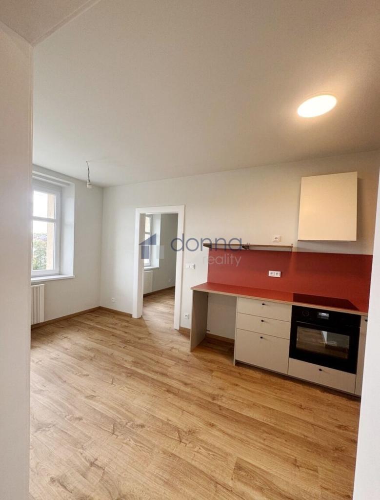 Pronájem bytu 2+kk 54 m2