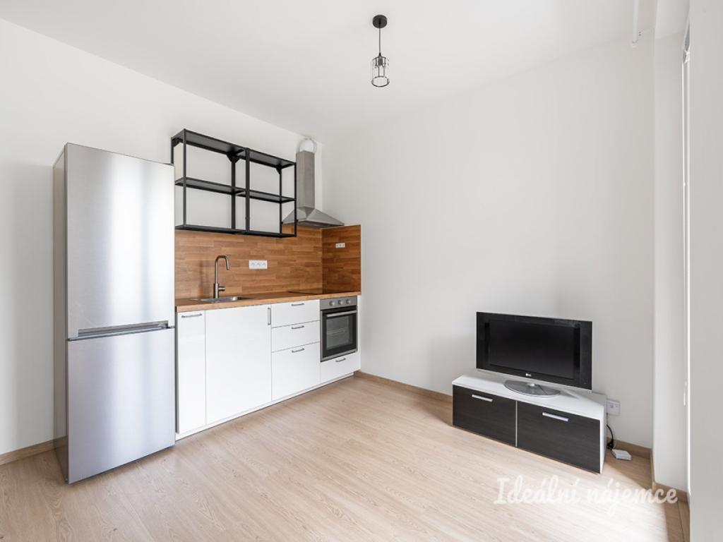 Pronájem bytu 1+kk 30 m2