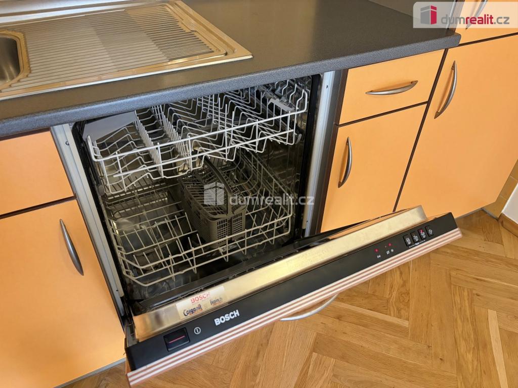 Pronájem bytu 2+kk 84 m2