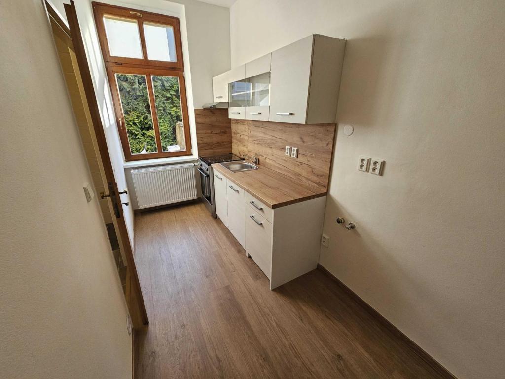 Pronájem bytu 1+1 30 m2