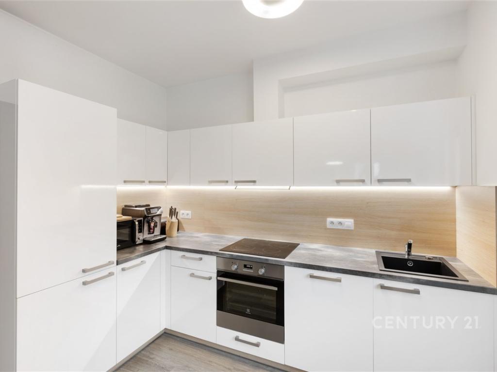 Pronájem bytu 2+kk 54 m2