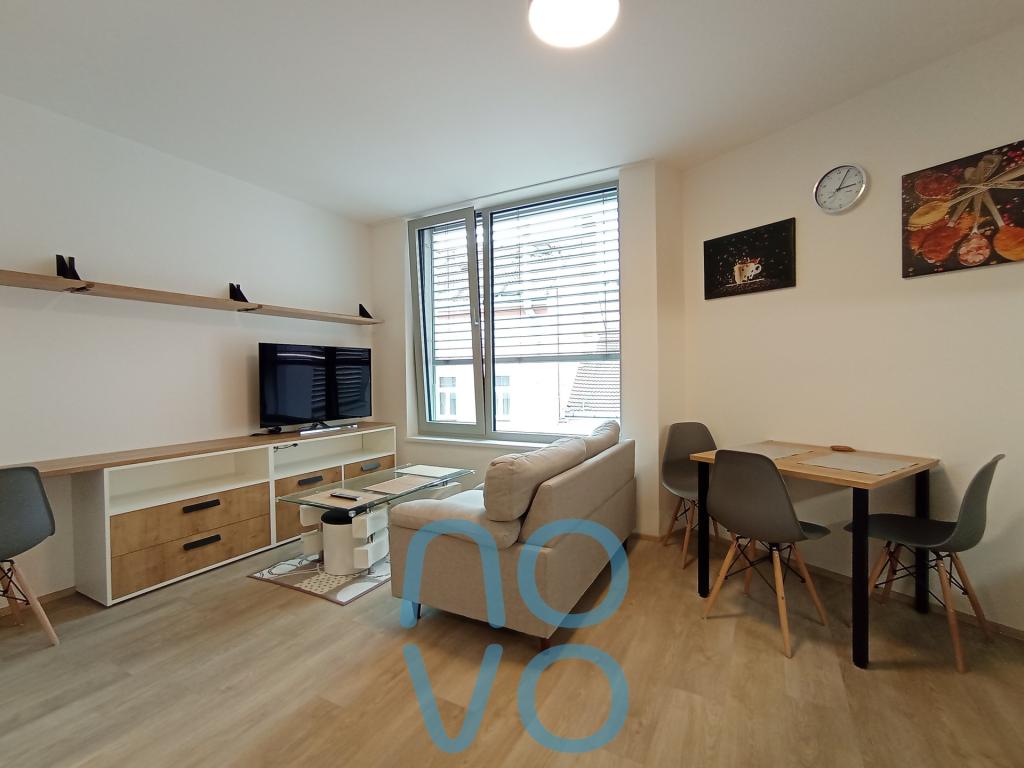 Pronájem bytu 2+kk 37 m2
