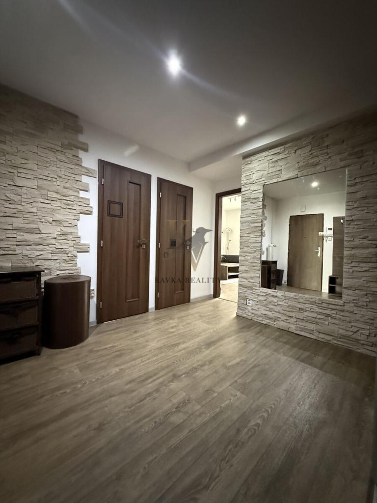 Pronájem bytu 2+1 56 m2, Ostrava – náhled fotky 30