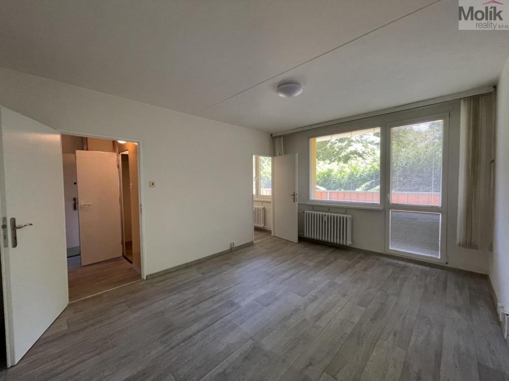 Pronájem bytu 1+kk 27 m2
