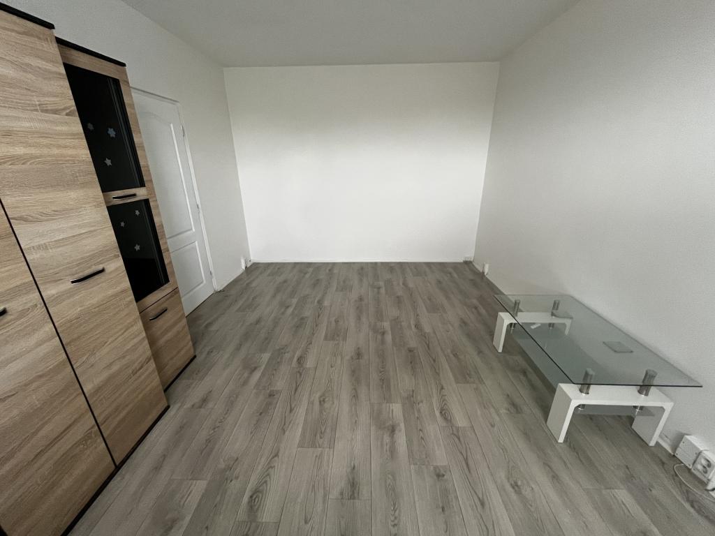 Pronájem bytu 2+kk 34 m2