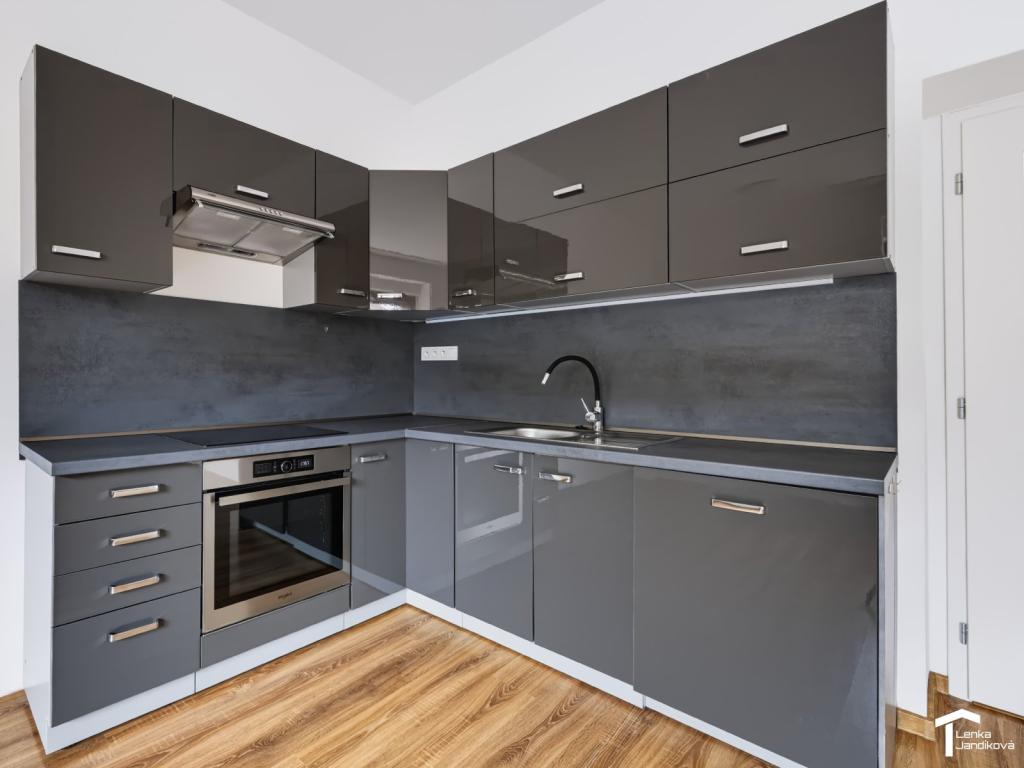 Pronájem bytu 2+kk 48 m2