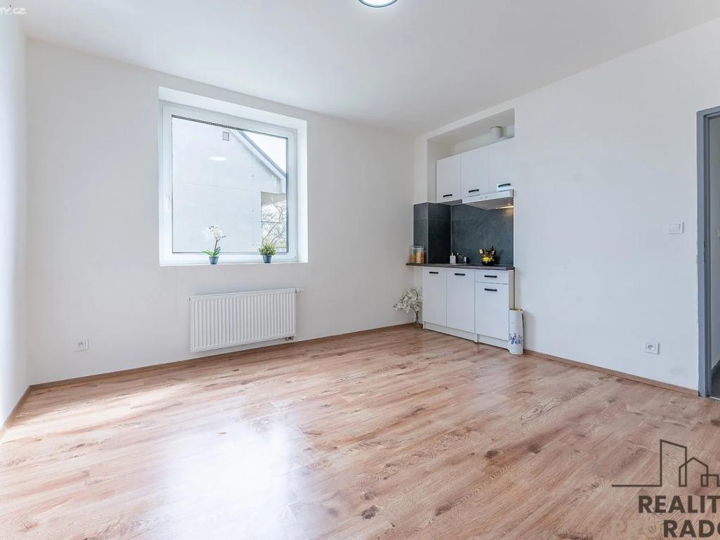Pronájem bytu 1+kk 22 m2