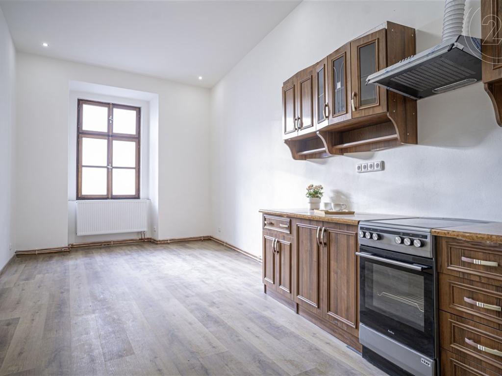 Pronájem bytu 2+1 77 m2