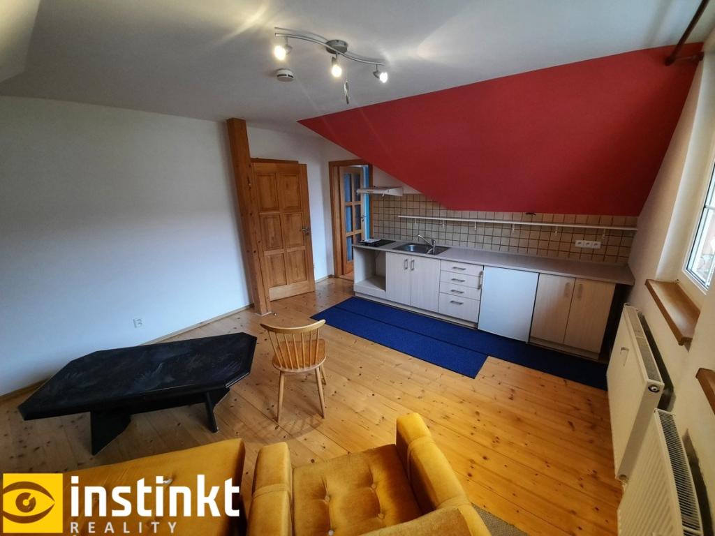 Pronájem bytu 1+kk 34 m2