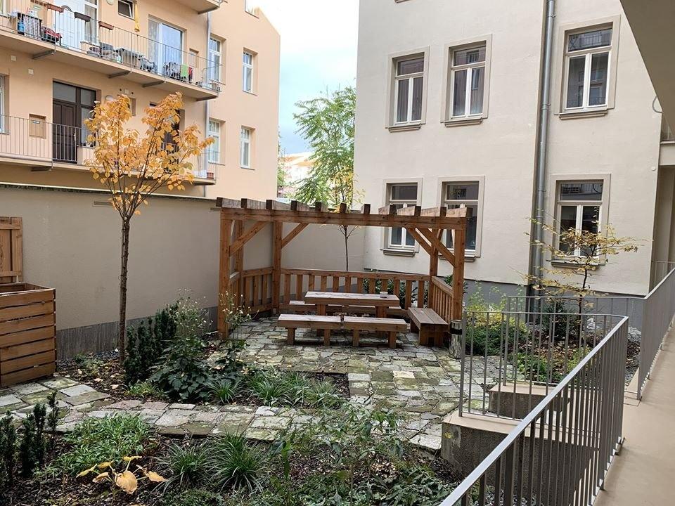 Pronájem bytu 1+kk 34 m2