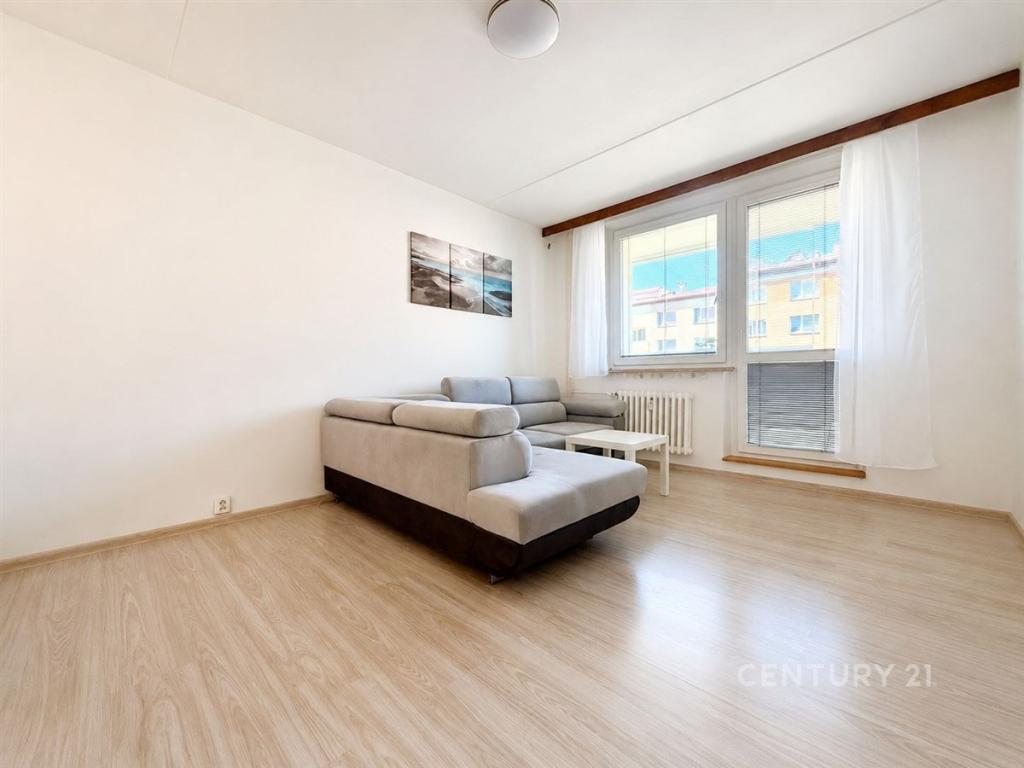 Pronájem bytu 2+1 56 m2