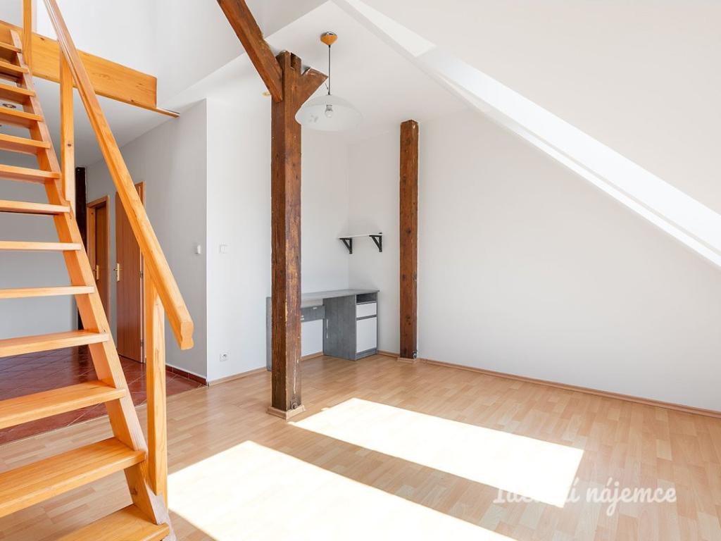 Pronájem bytu 3+kk 51 m2