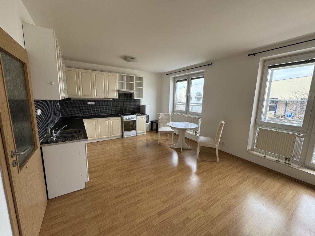 Pronájem bytu 3+kk 75 m2