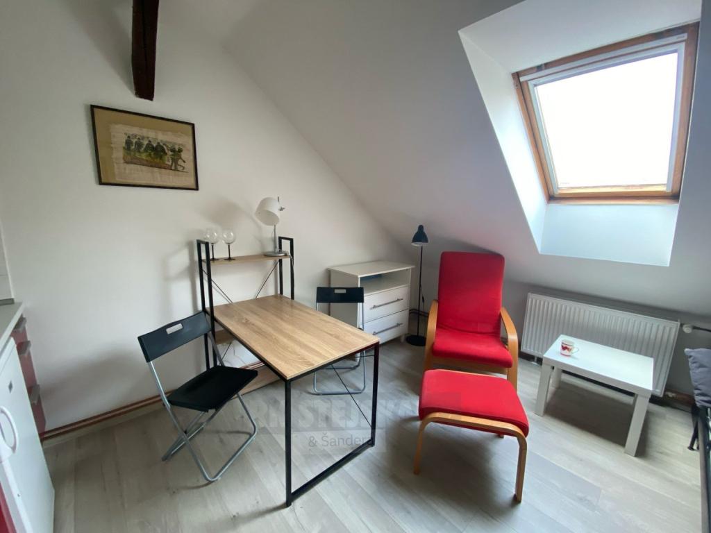 Pronájem bytu 1+kk 22 m2