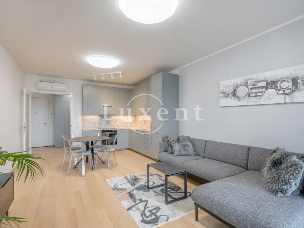 Pronájem bytu 2+kk 60 m2