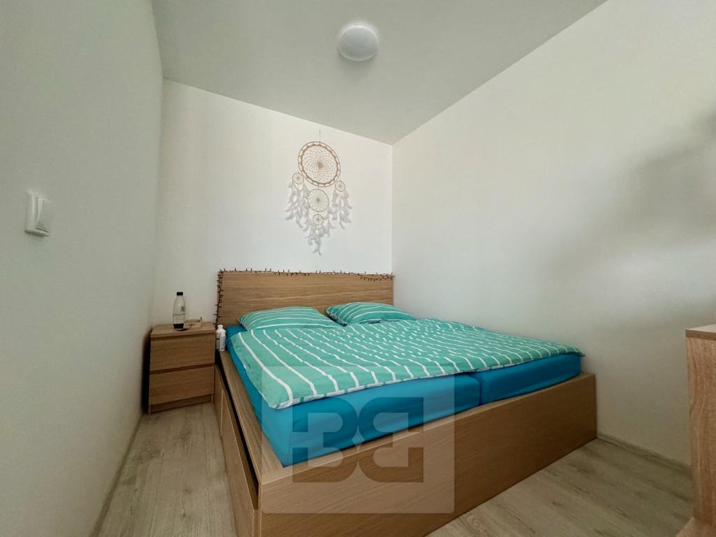 Pronájem bytu 1+kk 44 m2