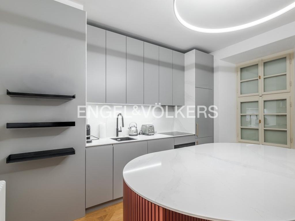 Pronájem bytu 1+1 48 m2