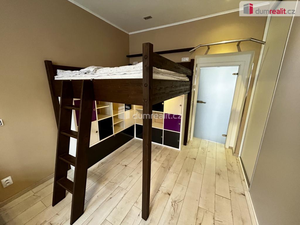 Pronájem bytu 1+1 38 m2