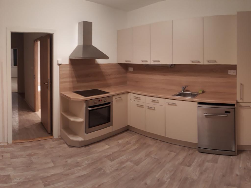 Pronajem bytu 4+1 90 m2