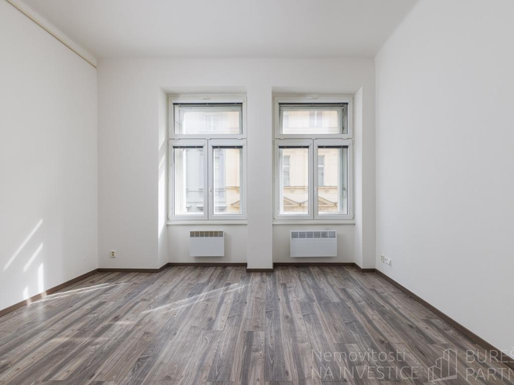 Pronájem bytu 1+1 56 m2