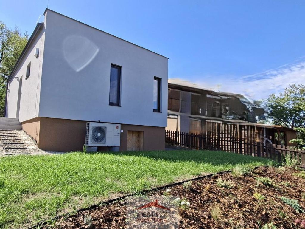 Pronájem bytu 2+kk 47 m2