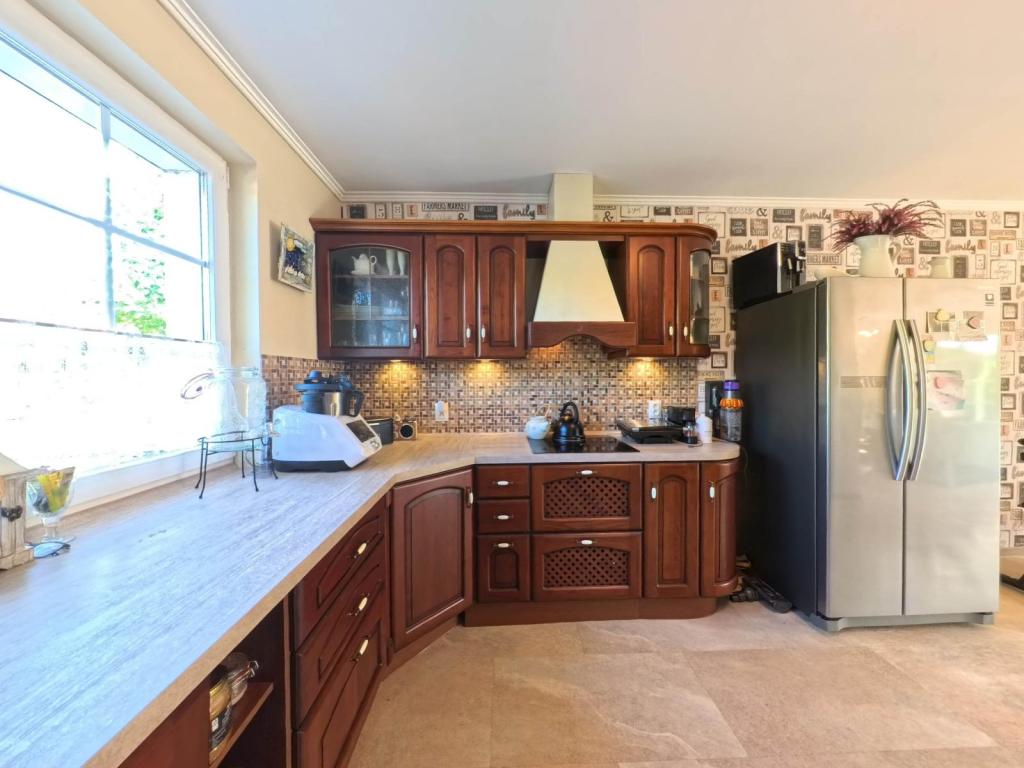 Pronájem domu 200 m² – pohled 4