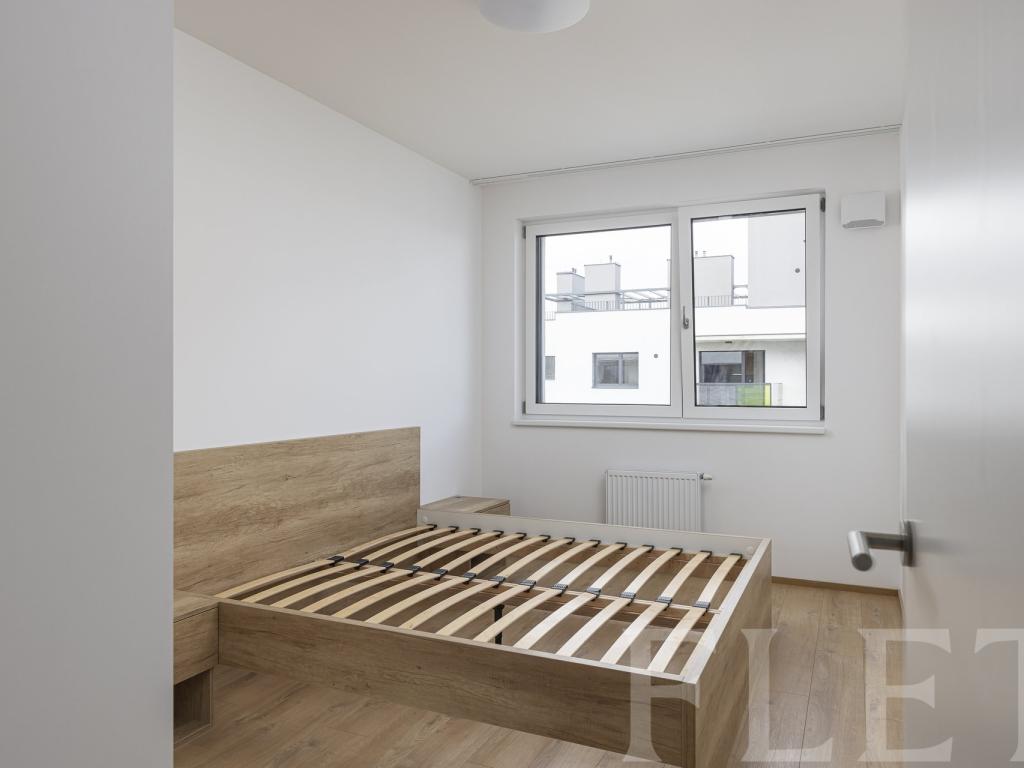 Pronájem bytu 2+kk 44 m2, Praha – náhled fotky 6