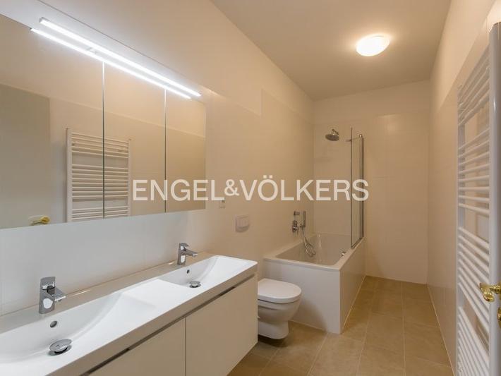 Pronájem bytu 2+kk 101 m2