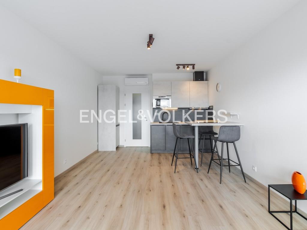 Pronájem bytu 1+kk 32 m2