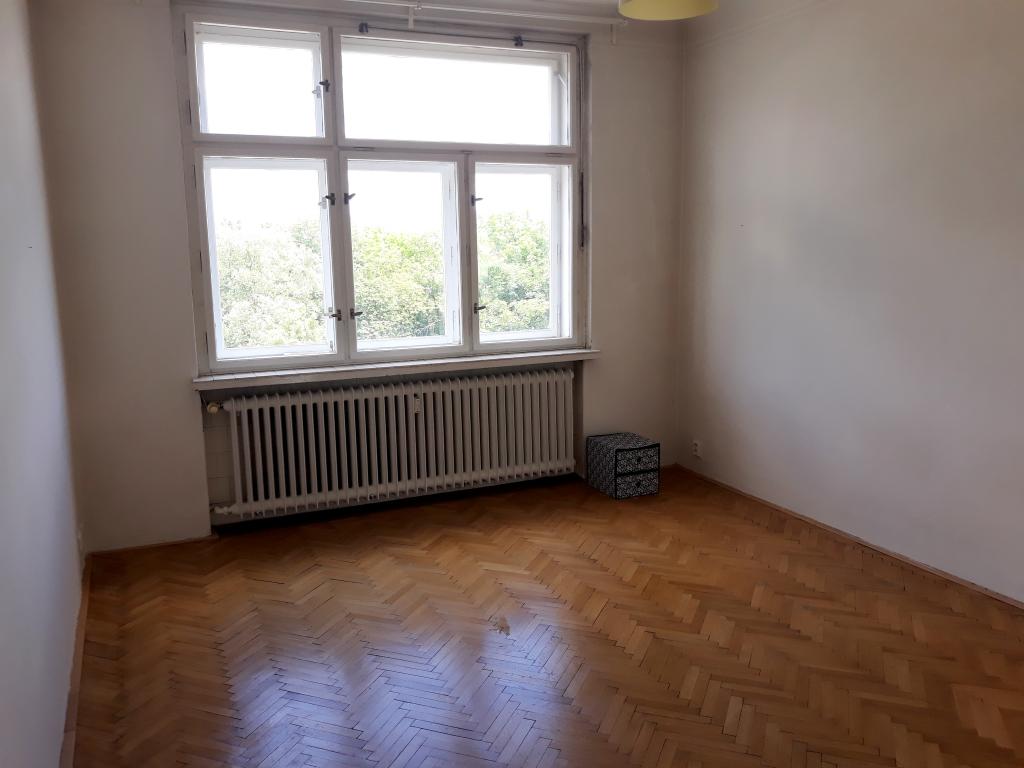 Spolubydleni bytu celý pokoj 81 m2
