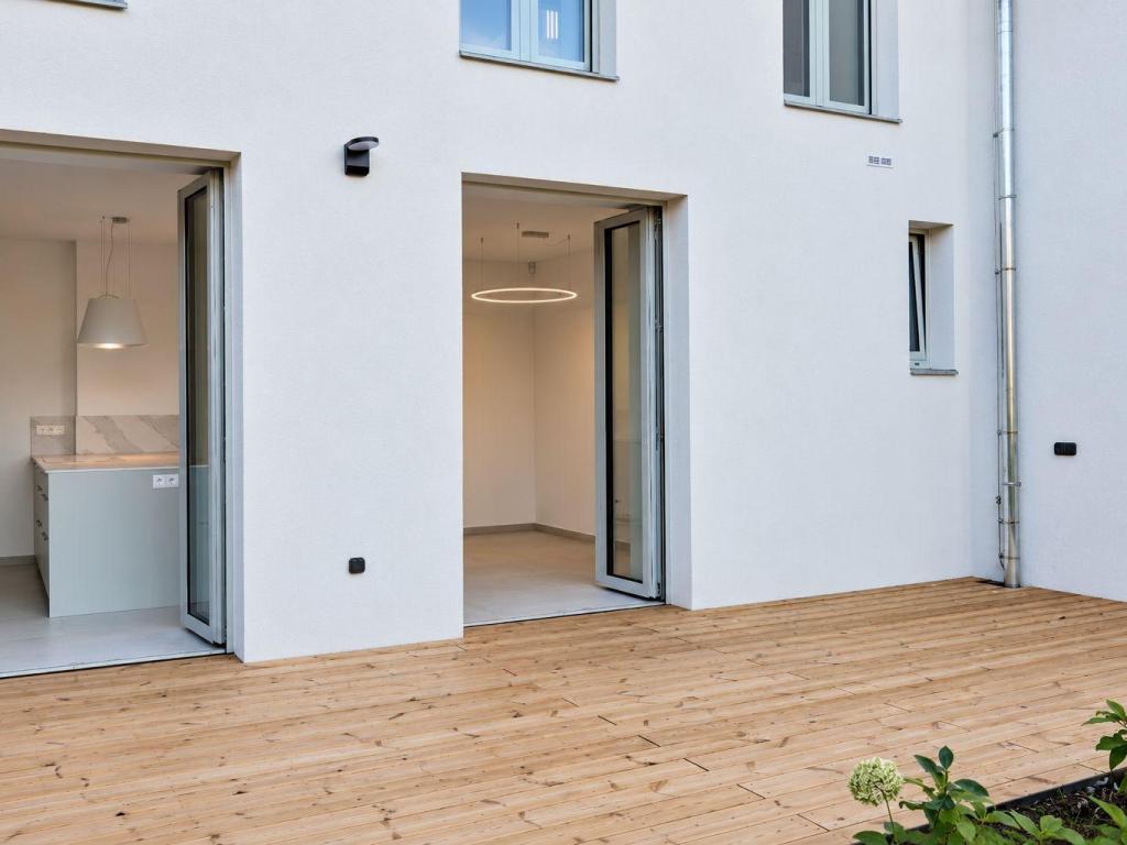 Pronájem bytu 3+1 126 m2, Rybníček – náhled fotky 16