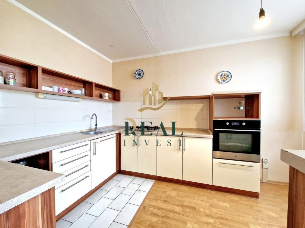 Pronájem bytu 4+1 71 m2