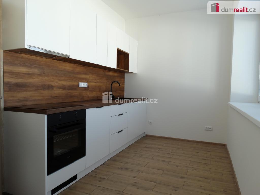 Pronájem bytu 1+kk 41 m2