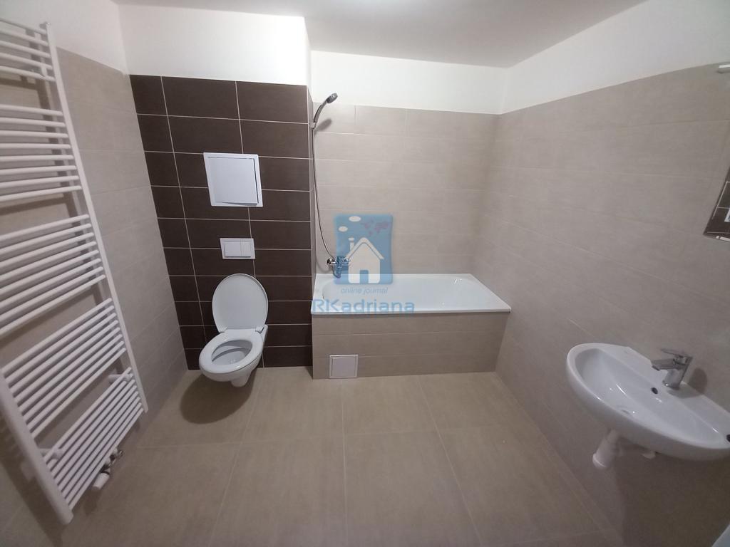 Pronájem bytu 1+kk 71 m2