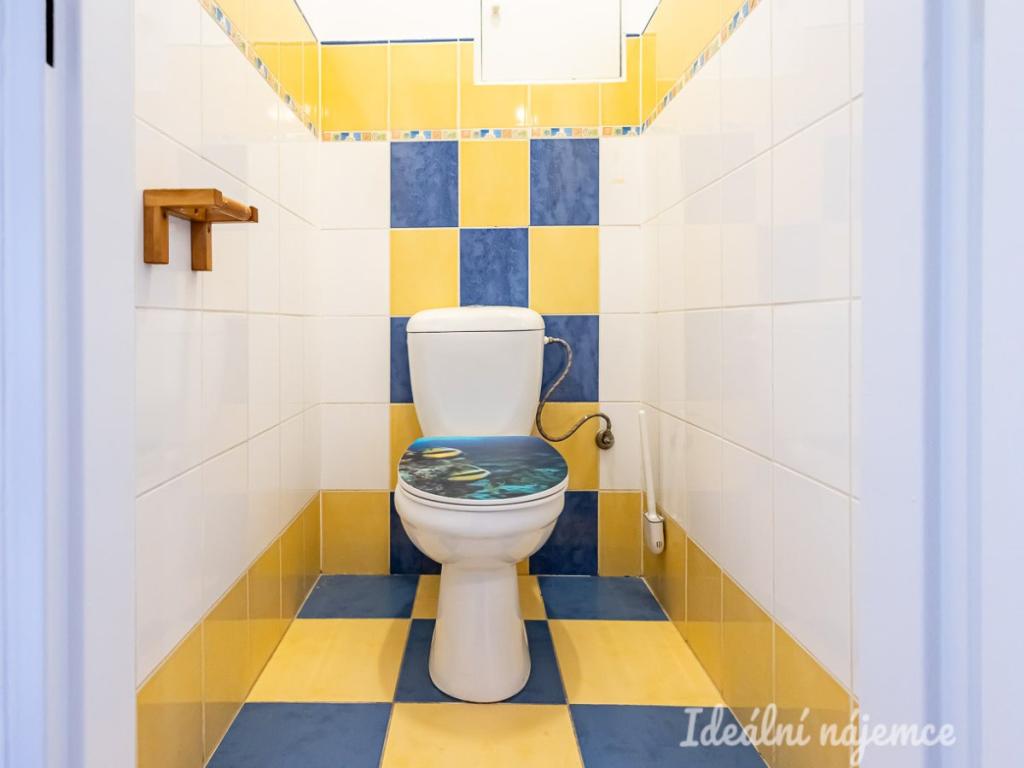 Pronájem bytu 3+kk 72 m2, Praha – náhled fotky 13