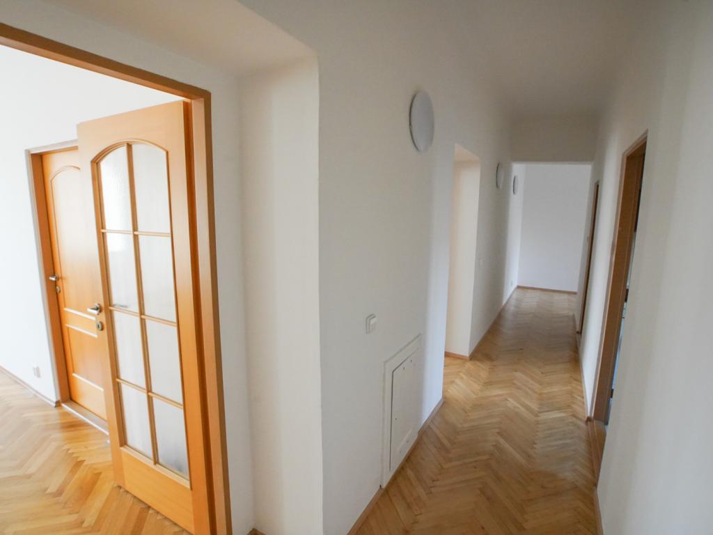 Pronajem bytu 3+1 92 m2