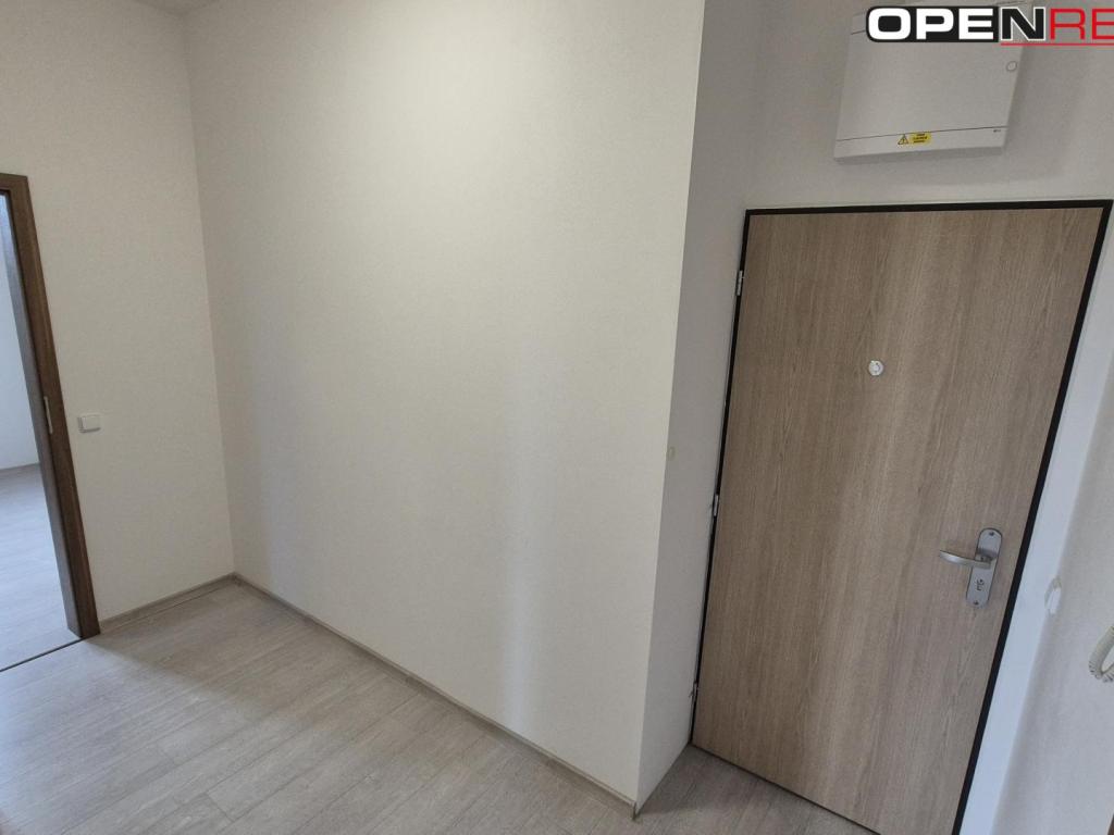 Pronájem bytu 2+kk 53 m2, Břeclav – náhled fotky 7